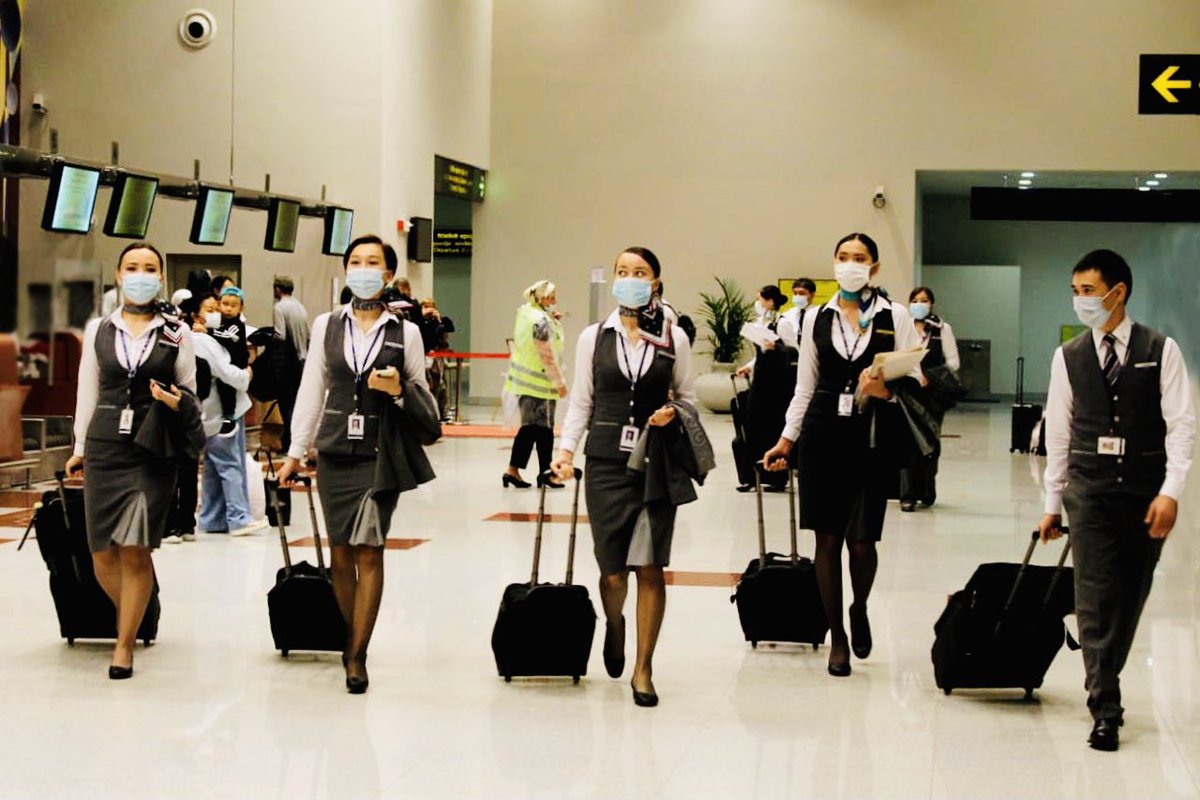 MRIA_SriLanka's tweet image. A Beautiful team of Air Astana Flight Attendants @mria_srilanka 

#airport #avition #SriLanka #MRIA #airline #crew#