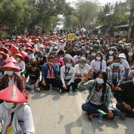 TostevinM's tweet photo. Protests in Mandalay and Yangon today despite yesterday's killing of protesters by security forces - the heaviest toll in one day yet #WhatsHappeningInMyanmar pictures @Myanmar_Now_Eng https://t.co/LwuuPAWbjY