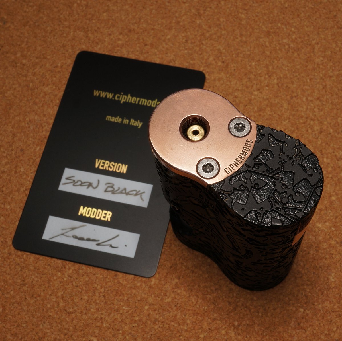 VAlphaline's tweet photo. Cipher mods|GAMMON BF Mechanical Squonker - Soon edition 入荷!国内外で入手困難の激レアメカスコンカー。使用感さえもほとんど気になる事なく、コンデションは抜群ですので、是非お見逃し無く!😍😍😍 DM大歓迎 #CipherMods #GAMMON #BF #SoonEdition #Vape #vape好きな人と繋がりたい #vape放出 https://t.co/iluUvQTOJf