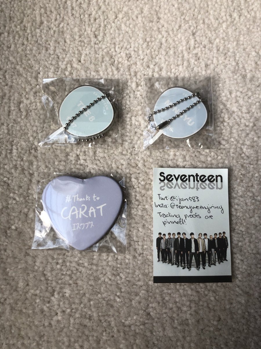 ijan583's tweet photo. Seventeen WTS/Selling

SVT Dome Tour Capsule Toys- 

$10 for mini uchiwa keychain (The8, Mingyu)
*Hard acrylic unlike Caratland keychains

$6 for heart badge (Coups)

Please DM if interested!

#svtwts @carattrade @pctradeusa @kpoptradeusa @nabongtrade @svttradingusa pls retweet! https://t.co/OKh5tqZi2U
