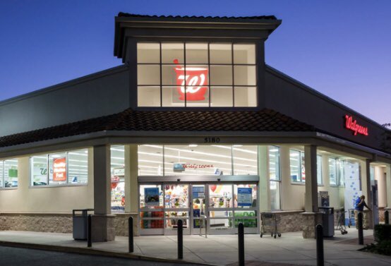 CapalotTury's tweet photo. Direct Deposit: 1400

Me at Walgreens: I want to rent out the room where the W lives https://t.co/7CWroVFJX0