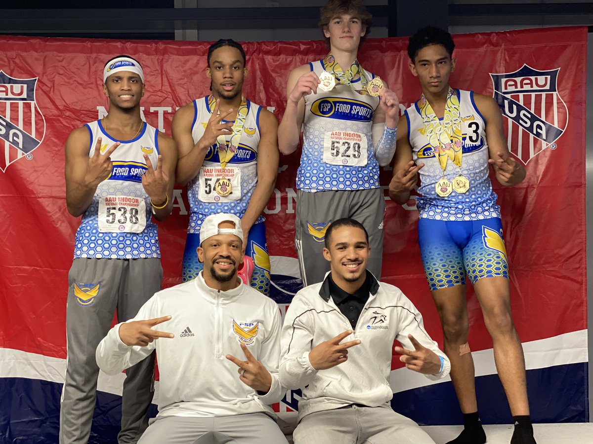 gofordsports's tweet photo. 🌟BACK 2 BACK

FSP brings home another National Title with our 17-18 year old boys Winning gold In the 4x200m Relay!! I think everyone getting the message right?!! This is what we DO!!!!! 

#TeamFSP #CantCheatTheGrind #FSPNewBreedOfSpeed @speedmapps @tatumtaylor5 https://t.co/w5NTfXggIb