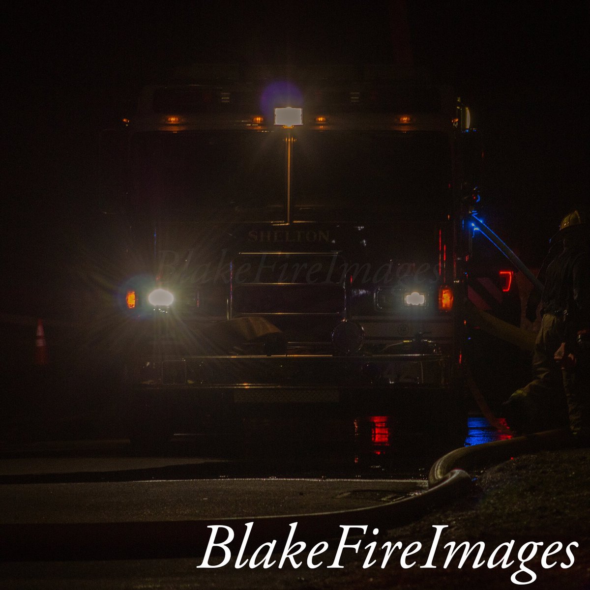 BlakeFireImages (@blakefireimages) on Twitter photo Shelton Fire on scene of a brush fire on Old Stratford Rd earthier this evening <a href="/Shelton_Fire/">White Hills Fire Co.</a> <a href="/huntingtonfire3/">Huntington Fire Co.3</a> <a href="/sfdco4/">Pine Rock Fire Co #4</a> . View my photos at: ctfirephoto.org/Ryan-Blake1/Br… Shelton Fire on scene of a brush fire on Old Stratford Rd earthier this evening <a href="/Shelton_Fire/">White Hills Fire Co.</a> <a href="/huntingtonfire3/">Huntington Fire Co.3</a> <a href="/sfdco4/">Pine Rock Fire Co #4</a> . View my photos at: ctfirephoto.org/Ryan-Blake1/Br…