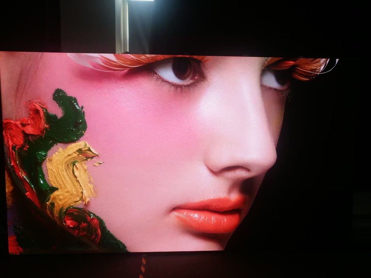 translumens's tweet image. P1.56 HD LED display aging testing. High resolution and high refresh rate and high color contrast. 
#LEDscreen #HDLEDscreen #TranslumenLED #smallpixelpitchLEDScreen 
Mail： sales@translumens-led.com 
Tel：+86 186 8226 0921.