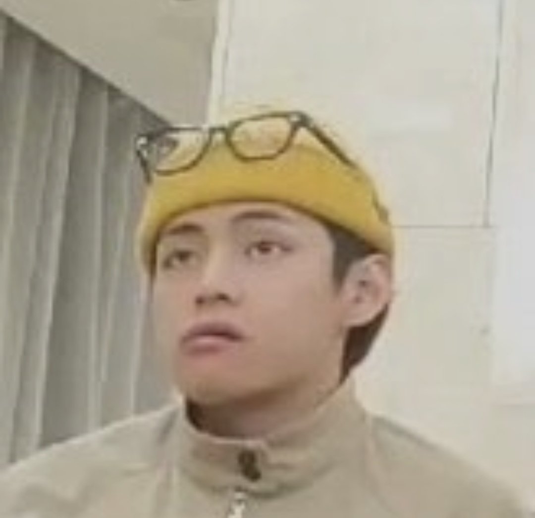 __harithaa's tweet photo. #scammys didn't pass taehyung's vibe check. He warned us from the beginning and we didn't listen. #LightItUpBTS #BTSLightItUp https://t.co/l3Xb4Yvhqi
