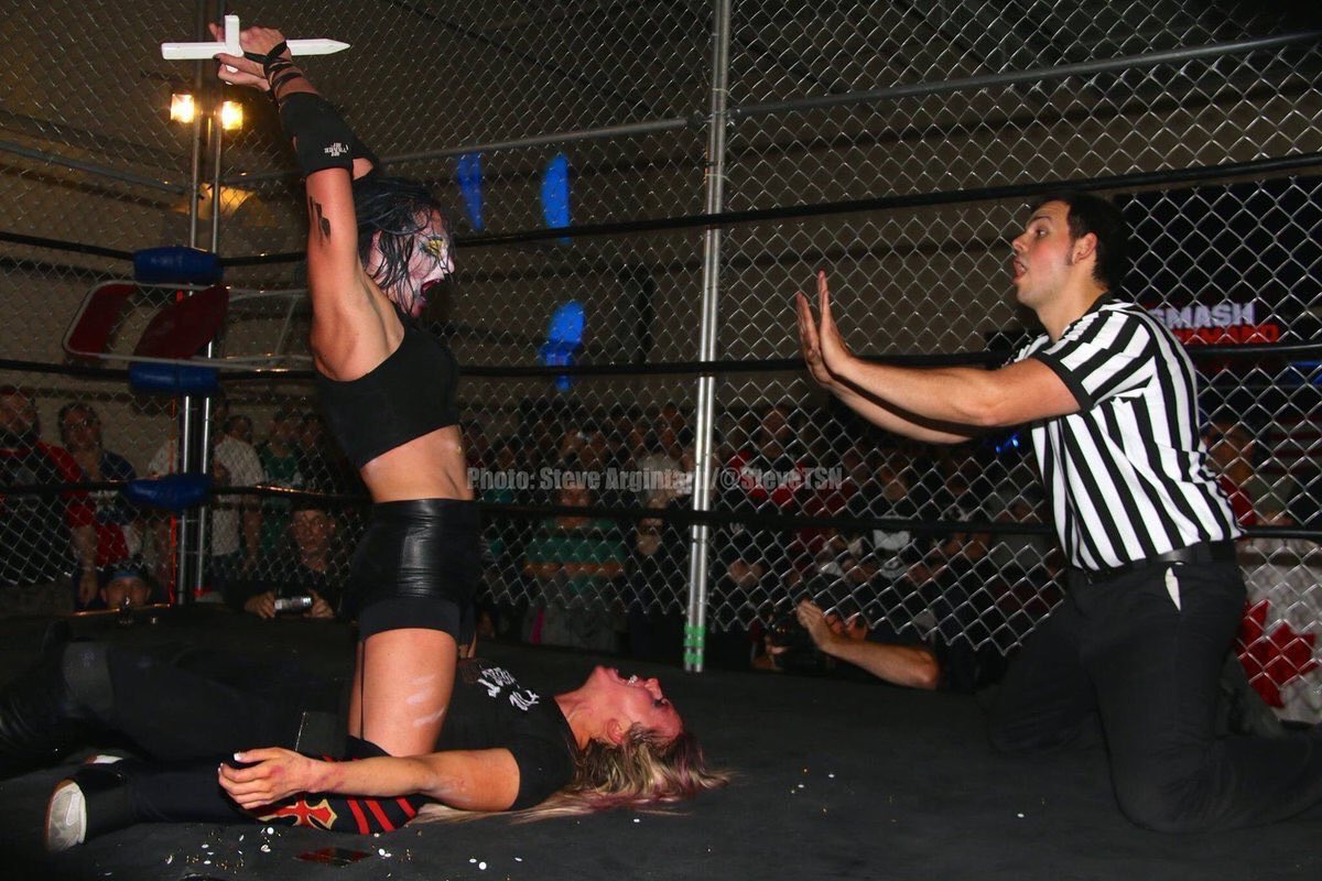Karma_Kills_836's tweet photo. @FiteTV The answer will always be 2 😀
@AllieWrestling and @WeAreRosemary @DemonxBunny
#fight4ever #fight2gether https://t.co/JxpyxGtVei