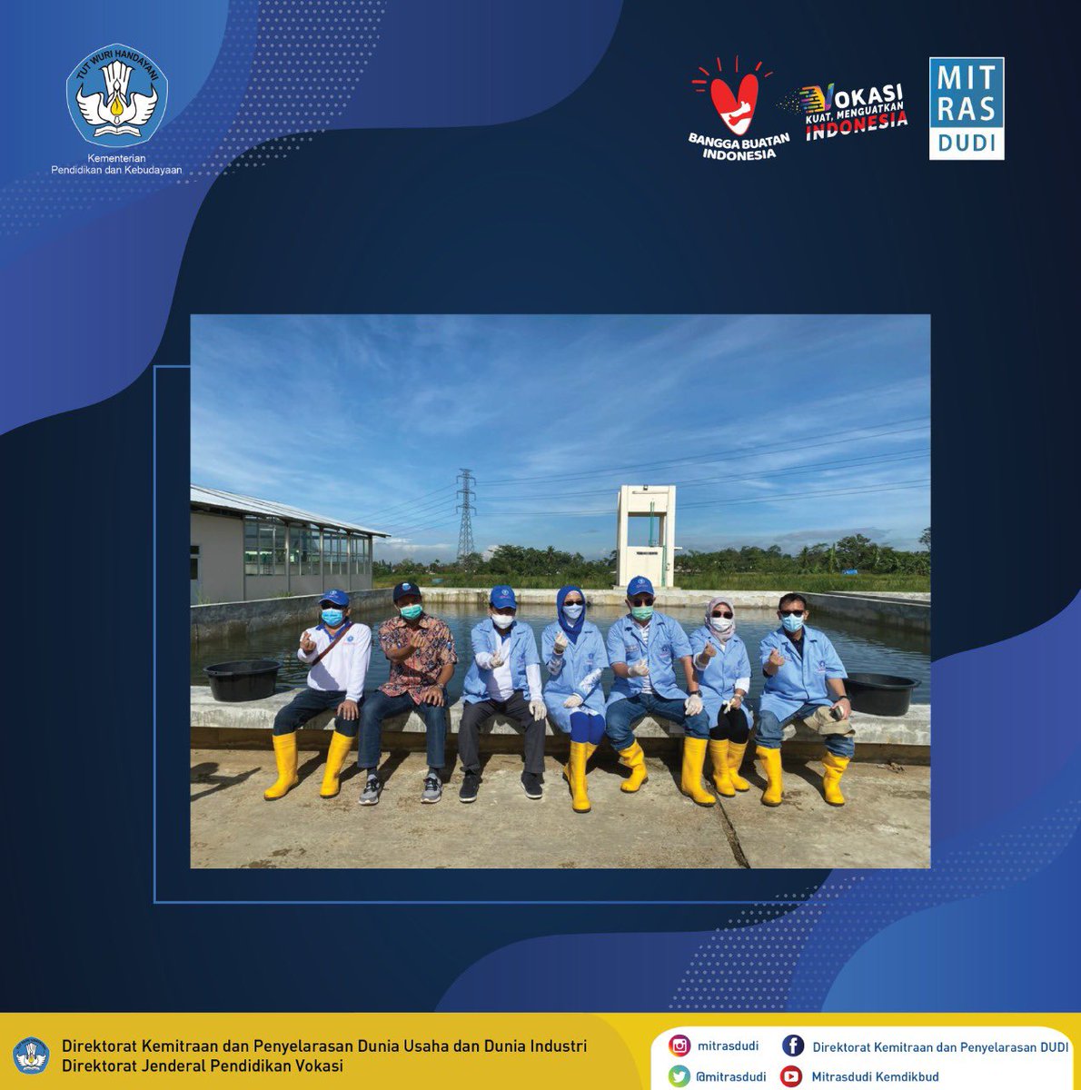 mitrasdudi's tweet photo. #MitraVokasi, Direktur #MitrasDUDI, Dr. Ahmad Saufi menghadiri Soft Launching Teaching Factory Kampus IPB Sukabumi pada hari Sabtu, 13 Maret 2021. Teaching factory ini bertempat di kawasan Kampus IPB Sukabumi.
#MitrasDUDI #TeachingFactory #Vokasi #VokasiKuat #MenguatkanIndonesia https://t.co/7Dnb9P9saC