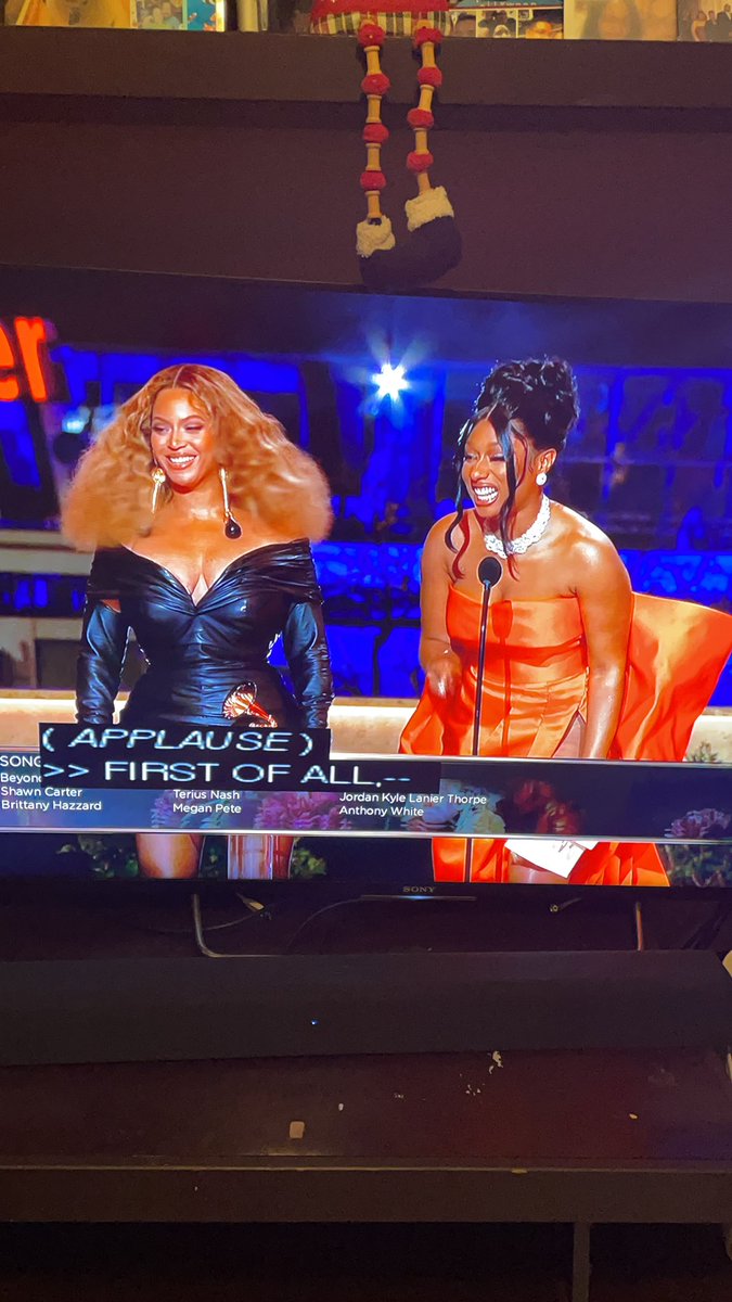 El Mundo Pop de Isabel tweet media