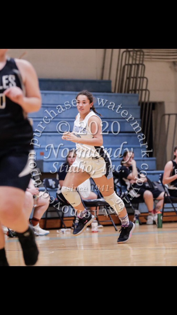 fkopec24's tweet photo. Thank you so much Freehold Township girls basketball for a great freshman year. So excited for more great years to come! @FTLadyPatsHoops https://t.co/KZOQuUeh5E