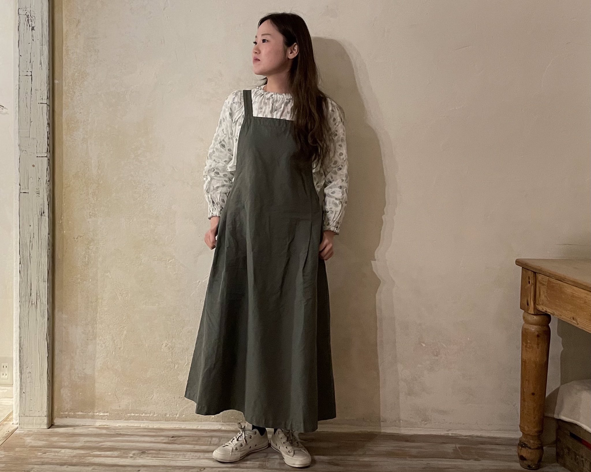 nest Robeブラックヘンプエプロンワンピース 前後2WAY nest Robe ネストローブ ブラックヘンプエプロンワンピース 2WAY