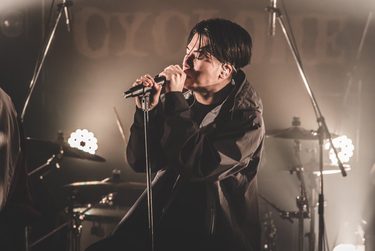 fromtheabyssjp's tweet photo. 【LIVE PHOTO③】
photo by @ayokajino https://t.co/6PZCr8sswj