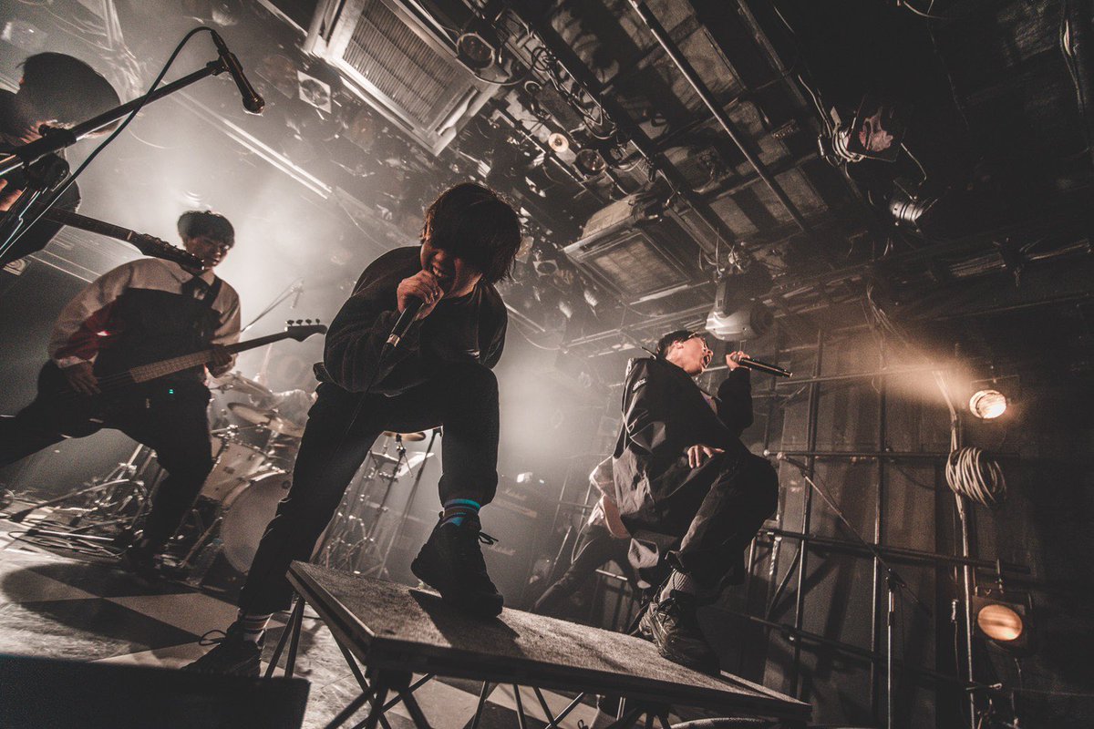 fromtheabyssjp's tweet photo. 【LIVE PHOTO③】
photo by @ayokajino https://t.co/6PZCr8sswj