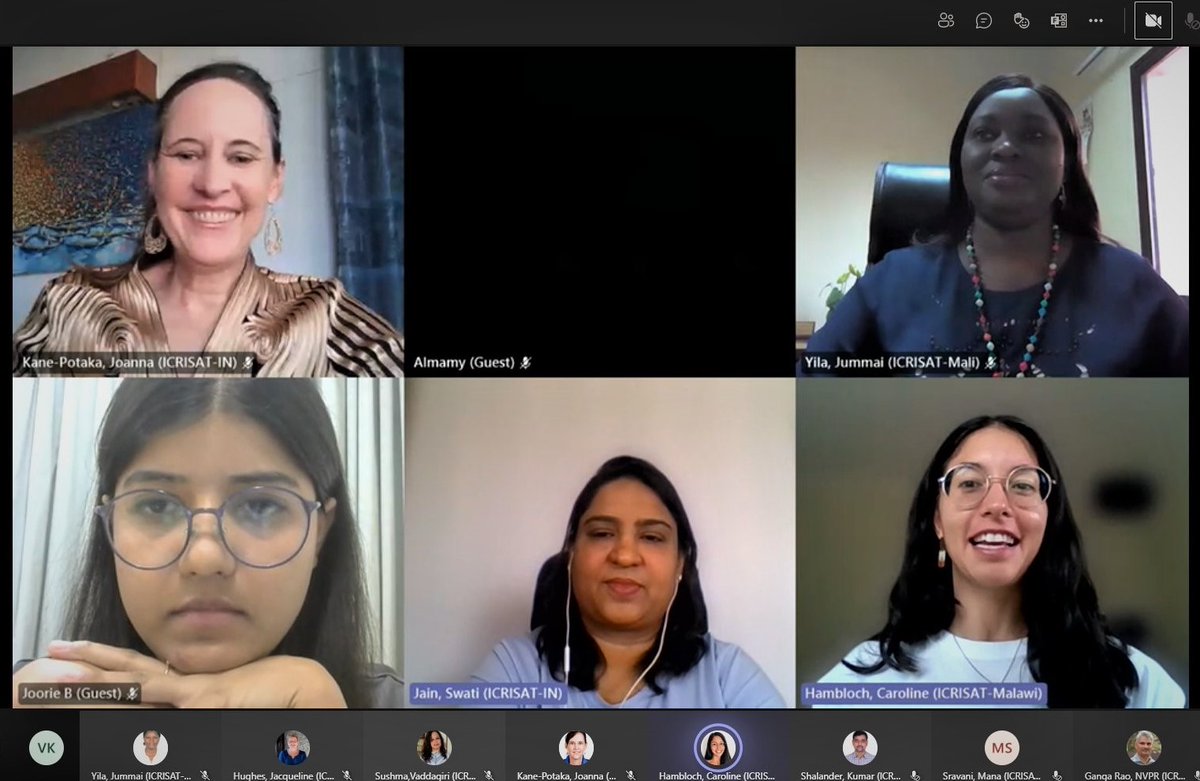 ICRISAT's tweet photo. We asked women how we could make workplaces safer/better. Some responses:
1⃣Assess merit by quality output, not time spent in office
2⃣Recruit/promote based on merit, not gender
3⃣Enable openness to encourage employees to speak up
Click link for more:
https://t.co/C3NMSuyzHt
#IWD https://t.co/qSiTuhKjzx