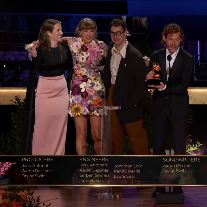 COMO COMEÇOU > COMO FOI > COMO CONTINUA SENDO. TAYLOR SWIFT IS THE MUSIC INDUSTRY #GRAMMYs