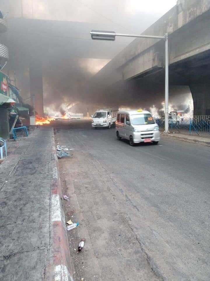 pai_urpai's tweet photo. This is Yangon now!!!
#WhatsHappeningInMyanmar https://t.co/s6XerGeg9I