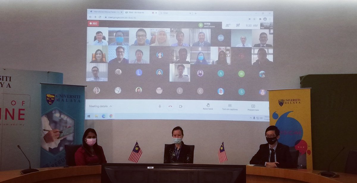resfom_um's tweet photo. 2021 NYCU-UM Bilateral Virtual Symposium in Biotechnology and Biomedicine @ 11 March 2021

From left: Dr Thamil Selvee (Head of Internationalization Unit), Prof Dr April Camilla Roslani (Head of Faculty of Medicine,UM), Prof Dr Ng Chirk Jenn (Deputy Dean of Research) https://t.co/UWJZMZ7cEQ