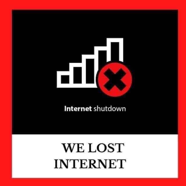 Cyck12's tweet photo. Unlimited mobile data is closed. 
 Wifi has a configuration issue
 It will all shut down soon ...in Myanmar. 
Where is our safety? 
Where is our Human Rights? 
#WhatsHappeningInMyanmar 
#Mar15Coup https://t.co/IsqaJTHN4s