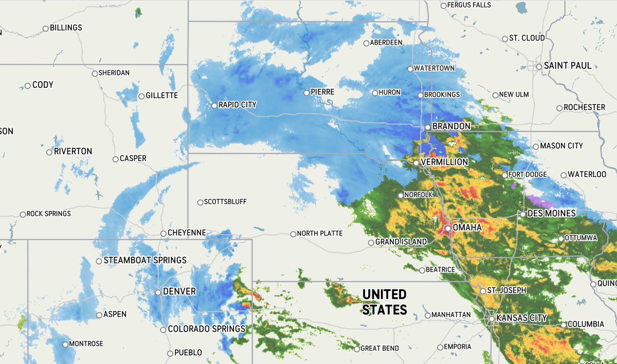 As #snow slowly winds down across the Rockies tonight, it's just beginning to ramp up farther east across parts of South Dakota, Minnesota and Iowa. Track the wintry weather on radar: https://t.co/BNPECGRxNL https://t.co/Mg7HNuEAjF