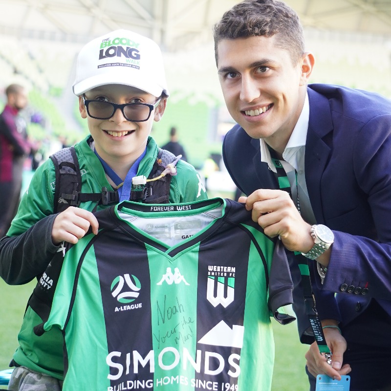 wufcofficial's tweet photo. Noah Barlow you superstar! 🌟

Noah, aka the Captain of the @AusMito Movement walked the length of the field with Seb Pasquali prior to our match against @BrisbaneRoar FC last night at @AAMIPark. 

Keep up the great work legend! 💚🖤 

#MitoFoundation