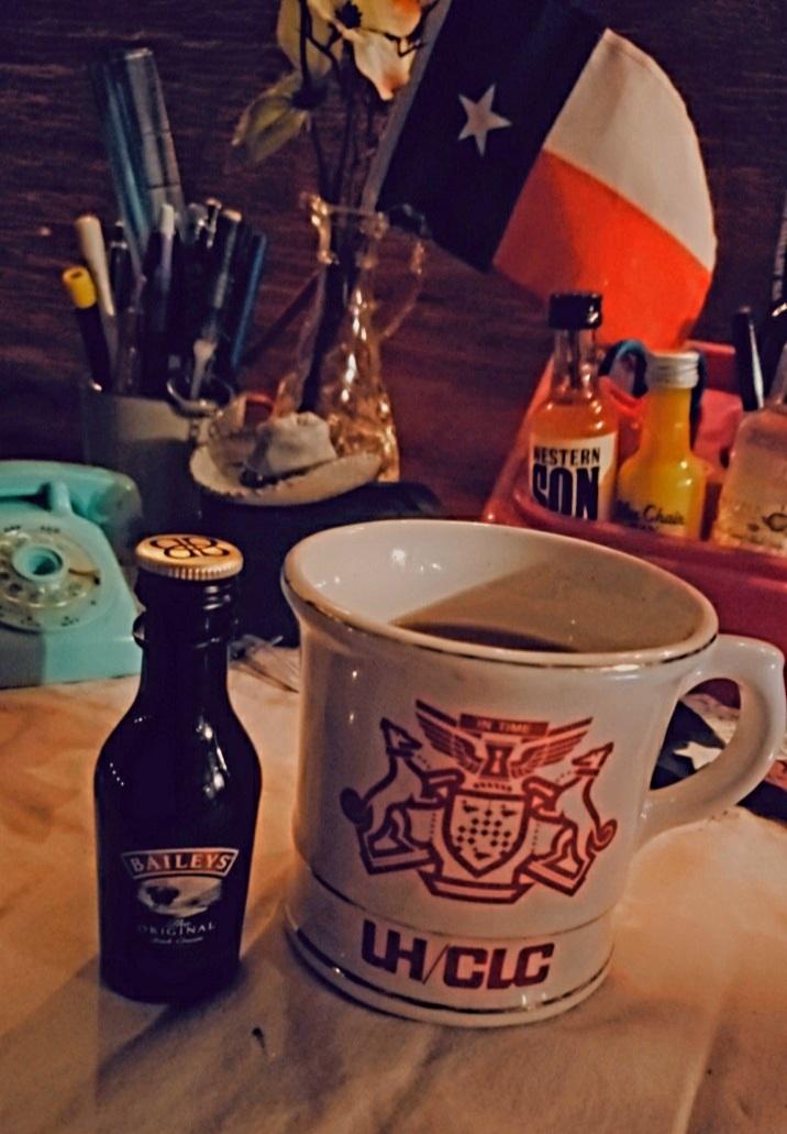 When I had my 2nd daughter I named her Bailey..my oldest is Erin..when I told my #Irish family the response was 'Oh for 
#BaileysIrishCream  no you alcoholics😂☘