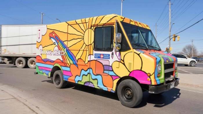 nottsramesh's tweet photo. How cool is this? Believe about 37 postal trucks of #CanadaPost have been rebranded in psychedelic design across 28 cities. Designed by #AndrewLewis These vehicles will be great brand ambassadors! What is the funkiest design you have seen on the streets? https://t.co/DZmSIiCbvb
