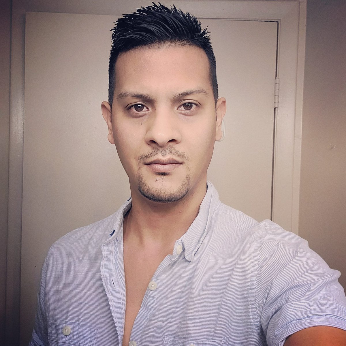 Giovanni_0938's tweet photo. #NewProfilePic https://t.co/2YVmOaTKlY