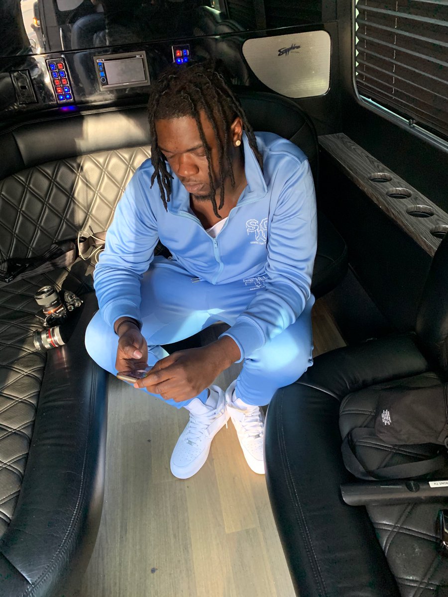 KelWitDaCam's tweet photo. Straight off a flight right back to it🎥🎬 https://t.co/K0Sc8W9l2a