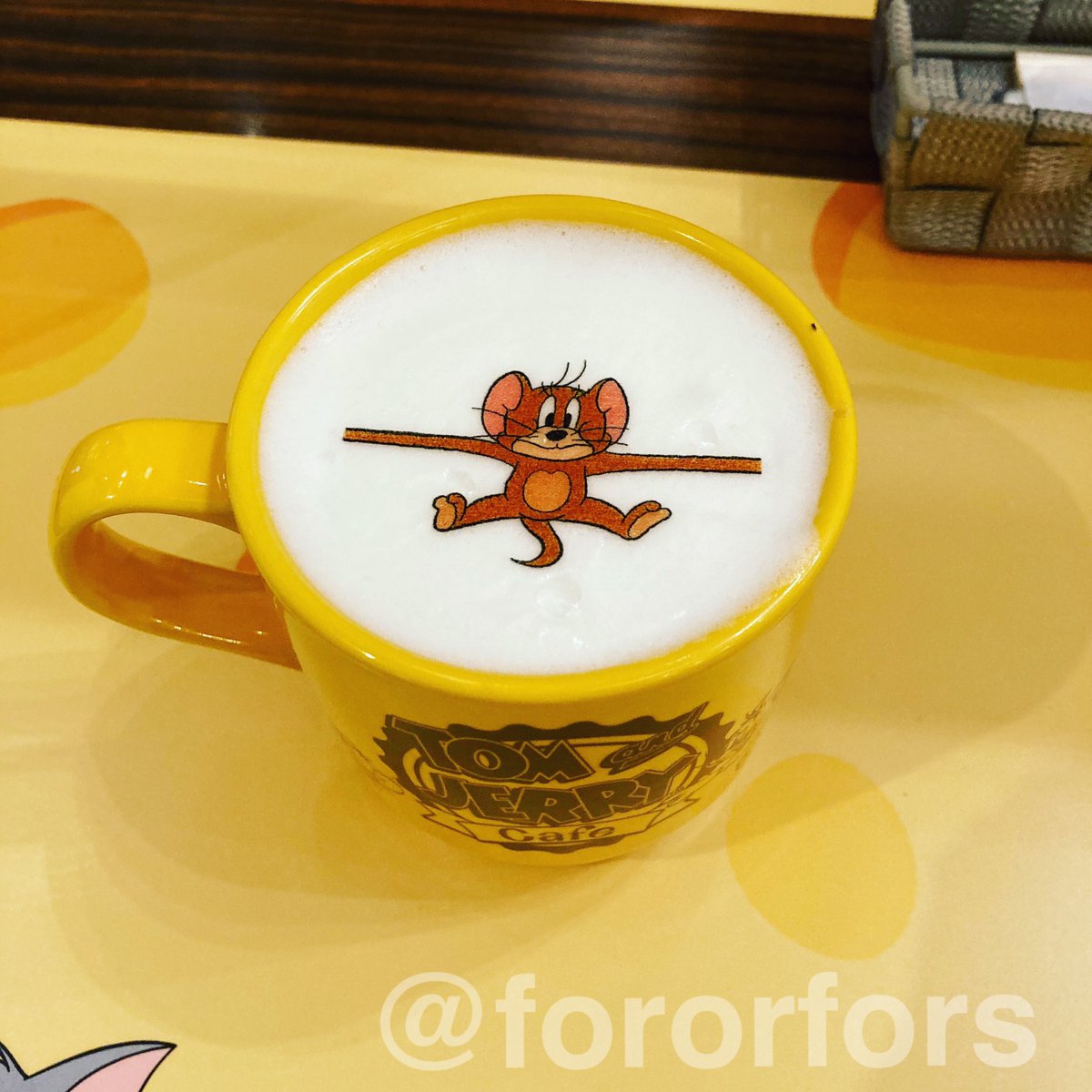 For トムとジェリーをさがせ ようこそ ぼくらのニューヨーク 発売中 V Twitter ボク カフェラテ ノム あらー 可愛い花嫁さん トムとジェリー トムジェリ