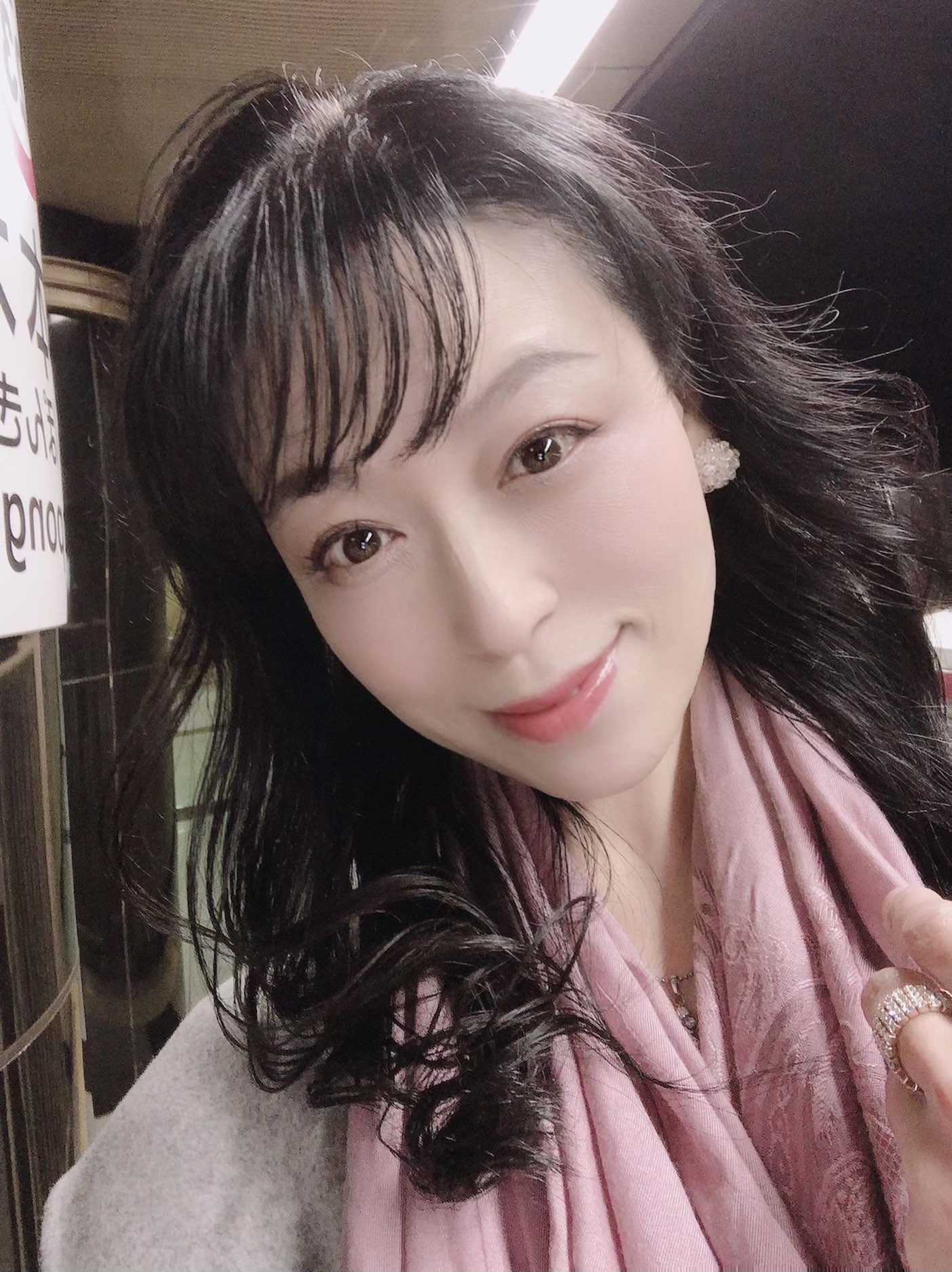 URARA TOKYO🗼✨🐉 on X: 春うらら🌸今日もツイてるわ～ #女優 #運 #熟女 #六本木 #ヘアセット  t.cox5MpAbxhk2  X