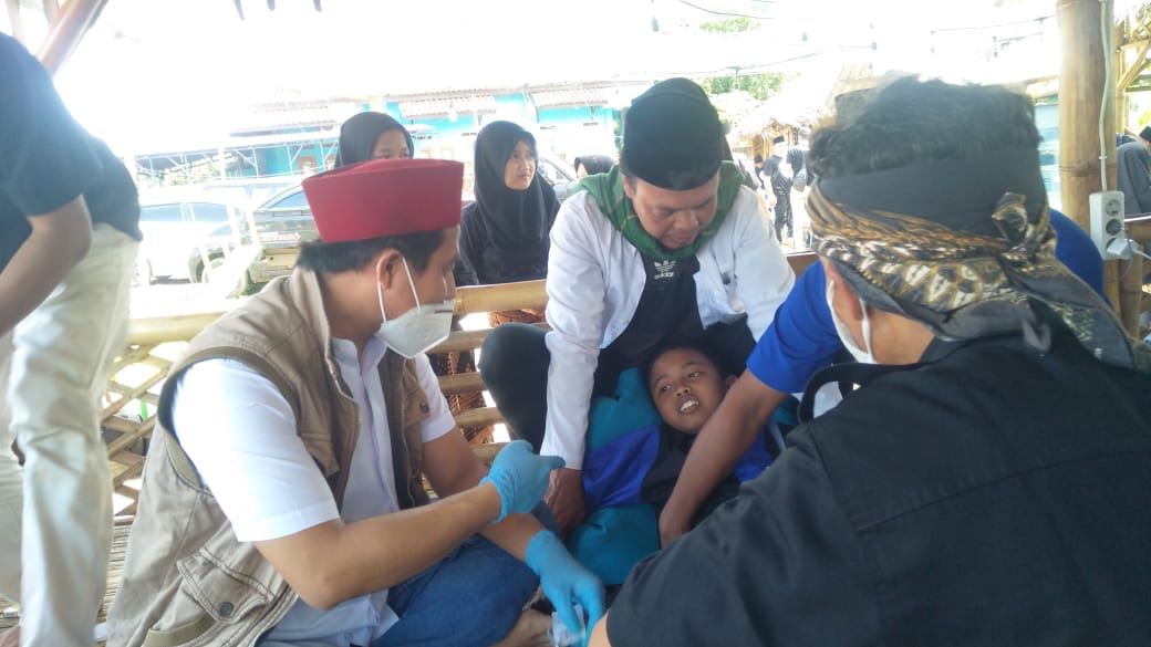 Amsaaaar's tweet image. Khitanan masal