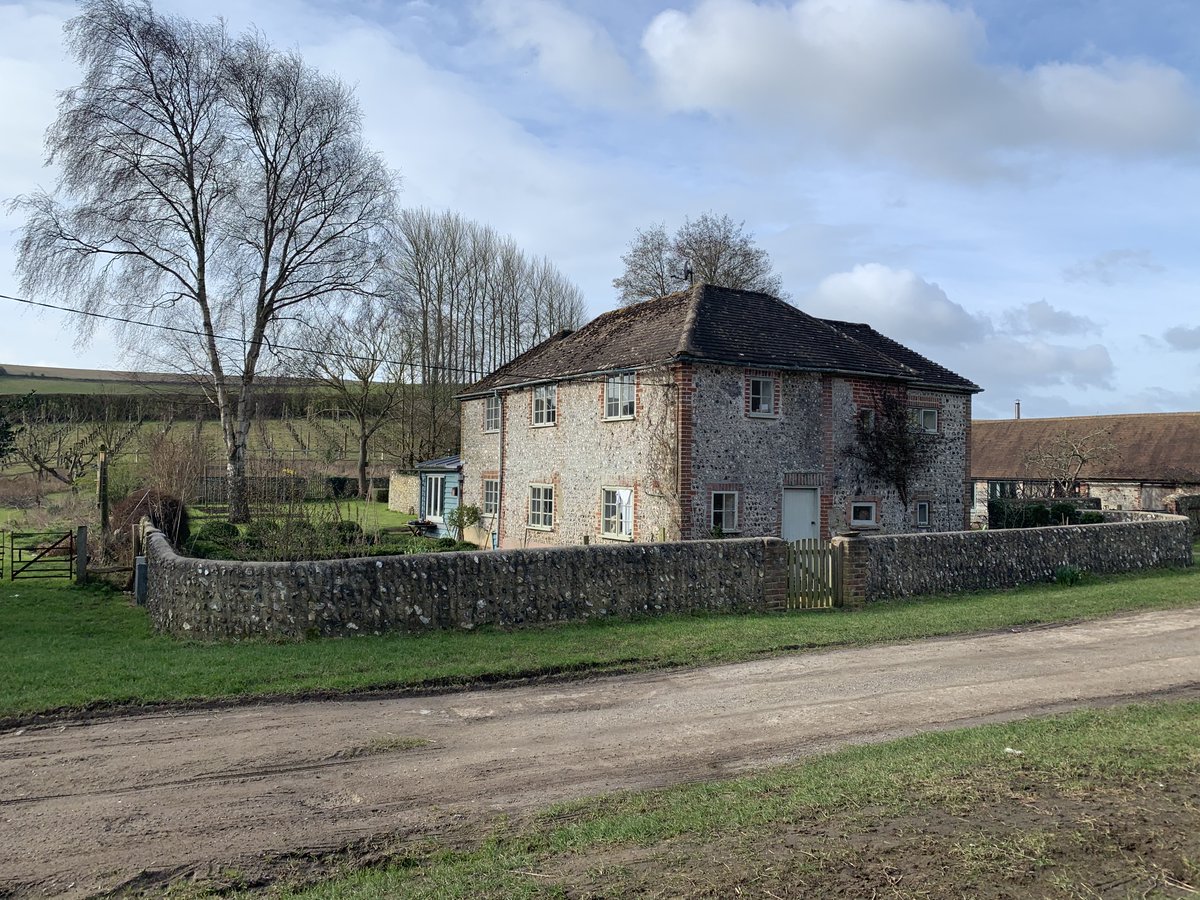 <a href="/BreakyBottom_/">Breaky Bottom</a> built - 1827. Peter's 1st wife Diana worked with Peggy Angus who lived at 'Furlongs'-close friend of Ravilious-they created beautiful ceramics and wall paper designs together.<a href="/NTHepburn/">Nathaniel Hepburn MBE</a> @CharlestonTrust <a href="/loveemyhats/">Emily Hall</a> <a href="/corneyandbarrow/">Corney & Barrow</a> <a href="/andrewcjefford/">Andrew Jefford</a> <a href="/ozclarke/">Oz Clarke</a>