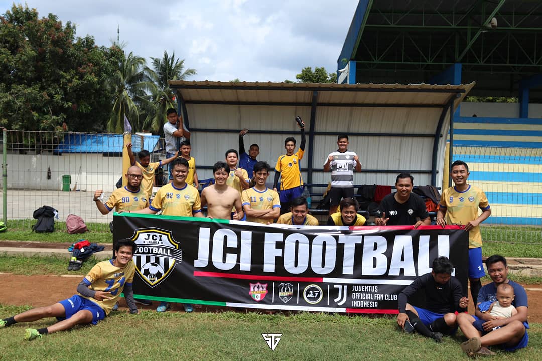 Keseruan Football match Minggu pagi kemarin dengan kawan2 @archipelagofc 😊