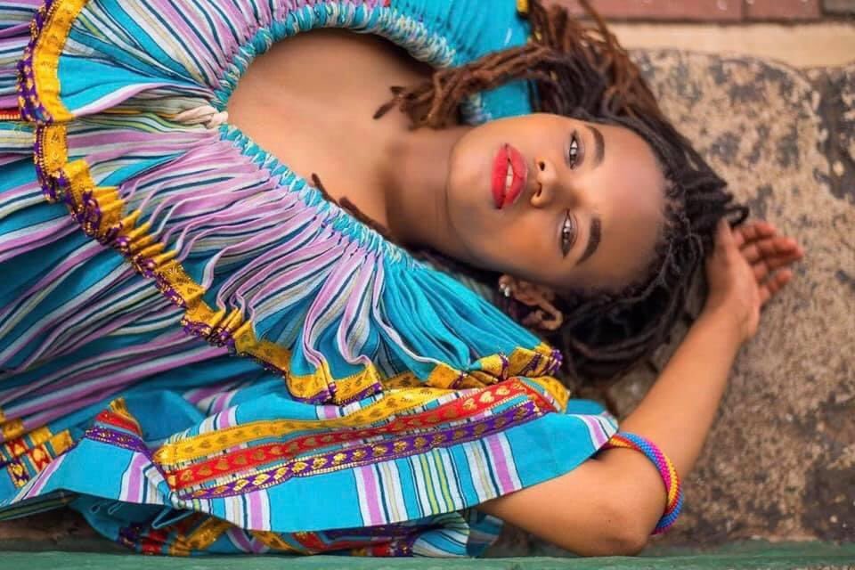 Shangazine's tweet photo. It is #NationalWaterWeek (15-22 March! and the theme for this year is #ValuingWater. Our question to all the #TsongaSauce lovers is how do we wash Xibelani without wasting water? #WaterMonth #ValuingWater #TsongaDrive https://t.co/4UtljjHHru