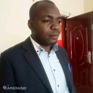 PatientKatembe1's tweet photo. Ouvrant la session parlementaire de mars, Le Psdt du Sénat @PLukwebo recommnde au prochain gvnmt de faire de la sécurité de 'Est de la RDC la priorité des priorités. 
@arsene_zagabe @JByergi  @StanysBujakera  @AfdcSk https://t.co/980fCxvXQb