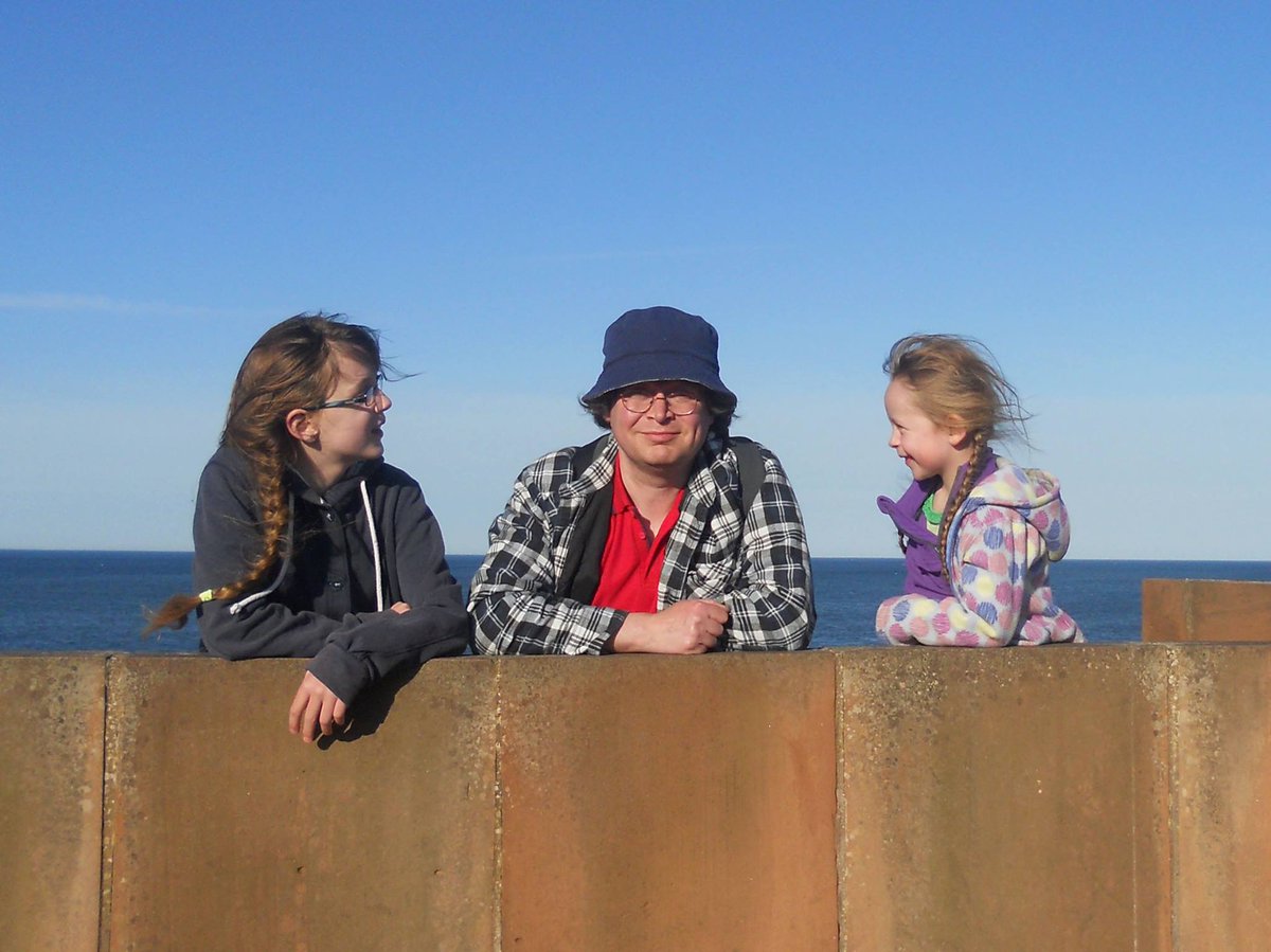 Okay that competition...

<a href="/eastlothianlife/">East Lothian Life Magazine</a> are kindly giving away a subscription.

To enter reply with a tweet sharing your favourite under-appreciated spot in East Lothian - photos are always nice.

Entries by Thursday and I'll pick a winner from the hat on Friday morning.