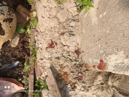 tw // gunshots // blood 
In Kalay, armed terrorists raided some places and shoot with live ammunition last night. The numbers of injured people haven't been confirmed.
BLOODTHIRSTY JUNTA
#WhatsHappeningInMyanmar
#Mar15Coup