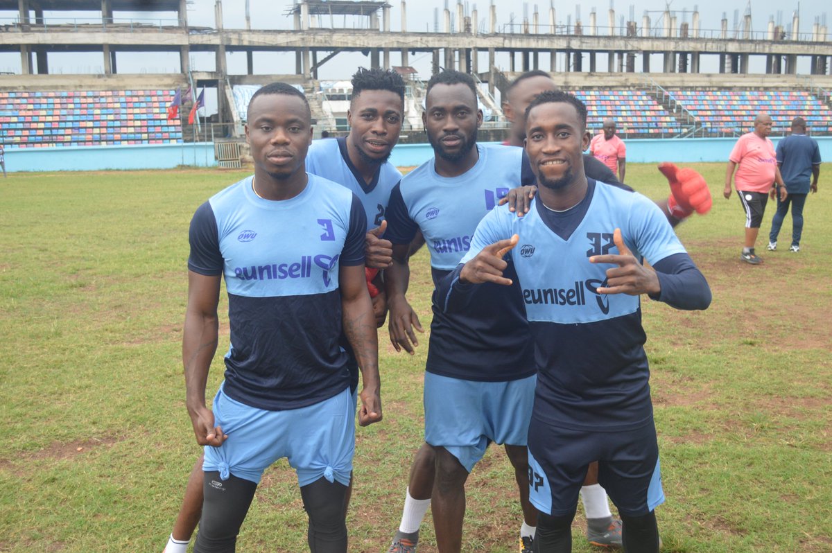 RiversUnitedFC's tweet photo. More pictures from Nnewi
#StanleyEguma birthday on Saturday in Nnewi before our #NPFL21 #IFERIV tie.
"Plenty Love" https://t.co/lAHyWQTv7v