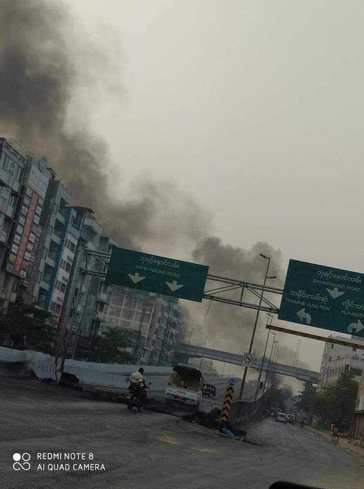 kay_2439's tweet photo. Look at Yangon‼️
We can repair the damage to the city
Without democracy,our lives cannot be repaired
Now the internet is down and 
Wi-Fi will soon be down
They will assassinate by covering up the news
Conditions can get worse
BLOODTHIRSTY JUNTA
#Mar15Coup
#WhatsHappeningInMyanmar https://t.co/kiRf3xexNn