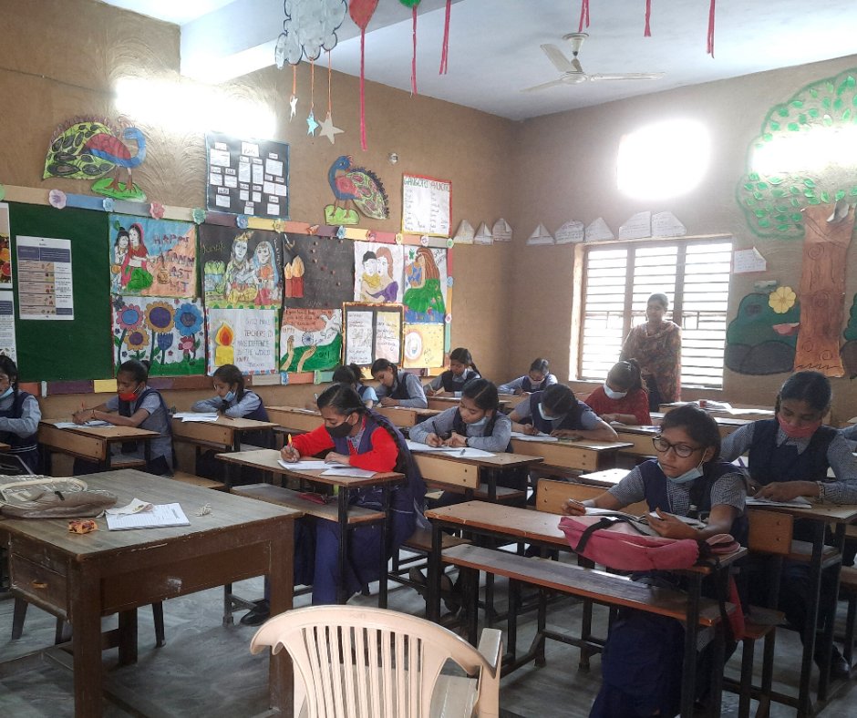 Students appearing in their final examinations being conducted in Sandipani Muni School, FFLV 
#examination2021 #examtime #examination #FinalExamination #vrindavandham #charity #socialcause #girlseducation #educatinggirls #EducateGirls #vrindavan #FFLV