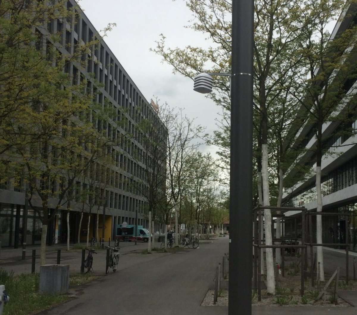 Andreas Christen (@envmet) on Twitter photo New article with @CentreOeschger <a href="/unibern/">Universität Bern</a> and <a href="/meteotest_bern/">meteotest</a> on the evaluation and application of an urban low-cost measurement network to study urban heat island and temperature variability in the city of <a href="/Bern_Stadt/">Stadt Bern</a>. doi.org/10.1016/j.ucli… New article with @CentreOeschger <a href="/unibern/">Universität Bern</a> and <a href="/meteotest_bern/">meteotest</a> on the evaluation and application of an urban low-cost measurement network to study urban heat island and temperature variability in the city of <a href="/Bern_Stadt/">Stadt Bern</a>. doi.org/10.1016/j.ucli…