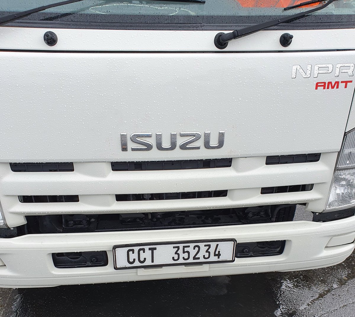 "Hard working" <a href="/CityofCT/">City of Cape Town</a> employees come shopping almost everyday at the Hypermarket (car guards as witnesses). Naturally they get confrontational and abusive when you take pictures of them wasting tax payers money.