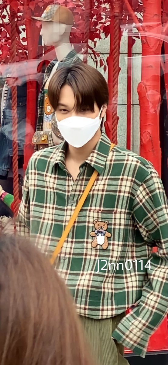 JoJo77112020's tweet photo. 210315 GUCCI X KAI COLLECTION
#EXO #μμ #KAI #μΉ΄μ΄ #μμμΉ΄μ΄
#GUCCI #κ΅¬μ° #ꡬμ°μΉ΄μ΄ #kpop
#GuccixKai #GUCCIxKAICollection
#GucciGlobalAmbassador_KAI
#idol #dancingmachineKAI
@weareoneEXO @gucci https://t.co/9INiRuGEgc