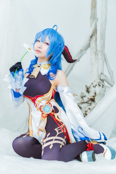 Twitterのコスプレ画像15