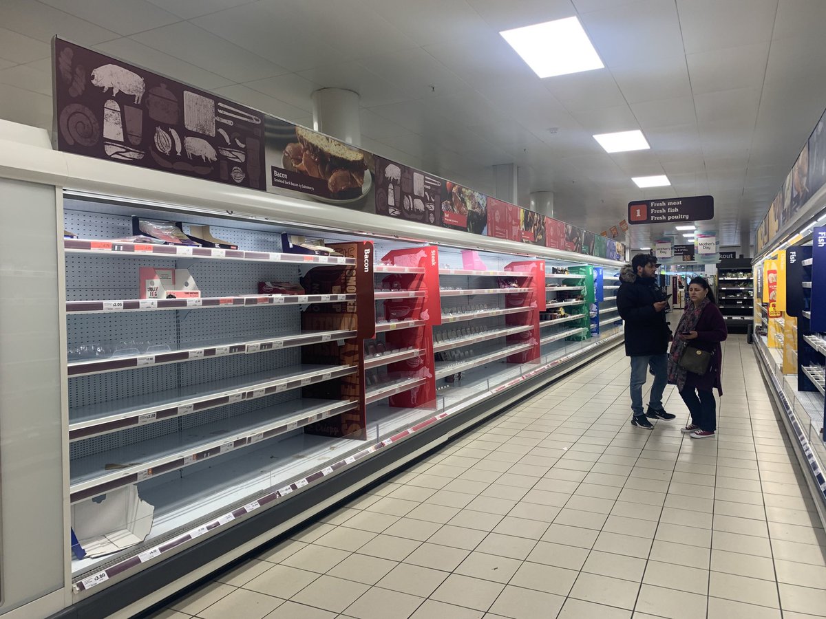 ⁦<a href="/BBCBreakfast/">BBC Breakfast</a>⁩ closed office and driving out of London 17 March with an strange exodus feeling.