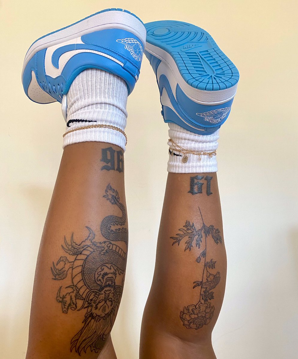 oohkeneilwe's tweet photo. Spring is entering the chat 🤍💙 https://t.co/RfNgXUa7jx