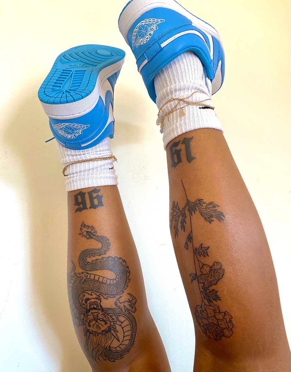 oohkeneilwe's tweet photo. Spring is entering the chat 🤍💙 https://t.co/RfNgXUa7jx