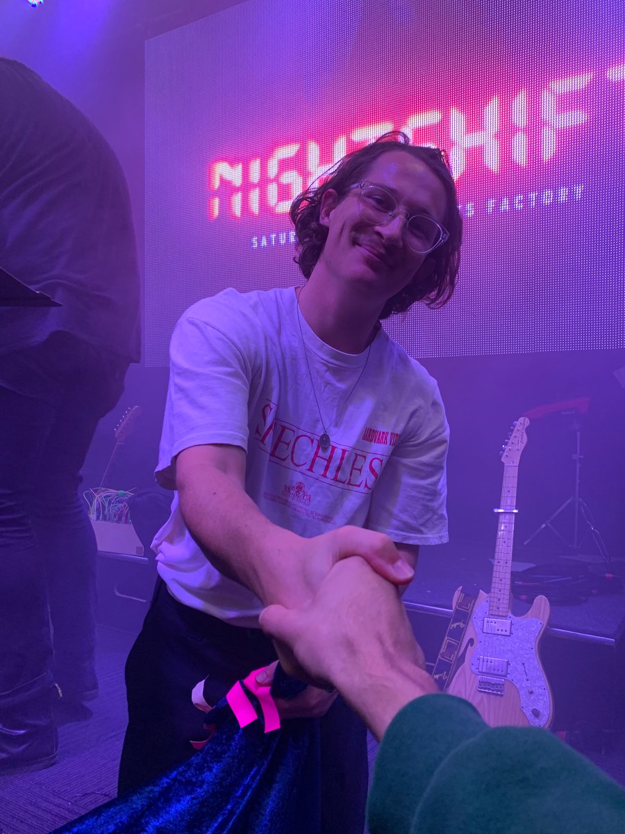bjearmusic's tweet photo. time for more shows. xx https://t.co/kCXTPLJtgI