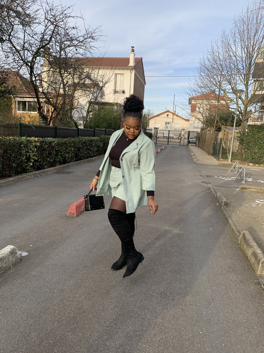 𝗖 A S S Y✨ tweet media