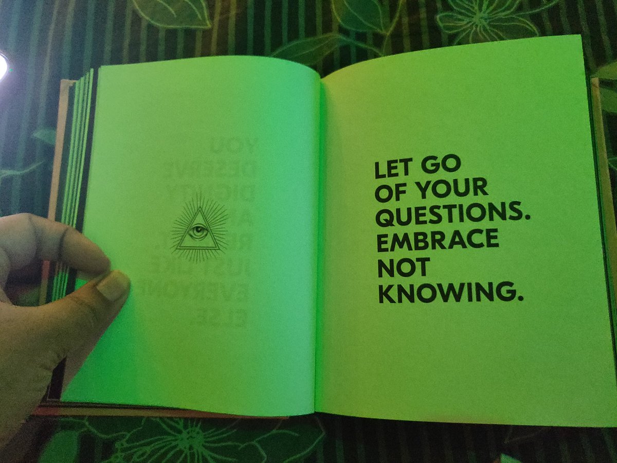 ArdhaAlpViraam's tweet photo. For questions
You do not get an immediate answer
Let go of them and embrace the response even before you receive them
Be open and receptive
For everything happens
Keeping your well-being in mind
¶
¶
#ardhalpviraam #healyourlife #lawsofattractions #oraclespeaks #oraclesays https://t.co/7sg0Lsehhn