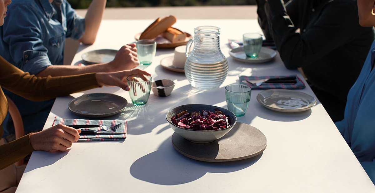 #Caesarstone introduces the first ever collection of outdoor #quartz surfaces, with elevated outdoor living in mind caesarstone.co.uk/latest-news/pr… #outdoorliving #outdoorfurniture #greatoutdoors #outdoorkitchens